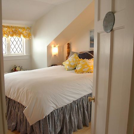 Bed and Breakfast Leaside Manor St. John's Exteriér fotografie