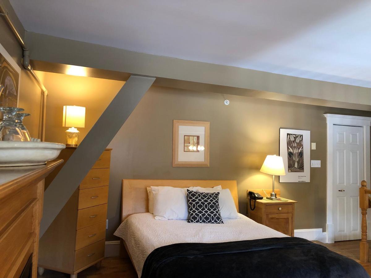Bed and Breakfast Leaside Manor St. John's Exteriér fotografie